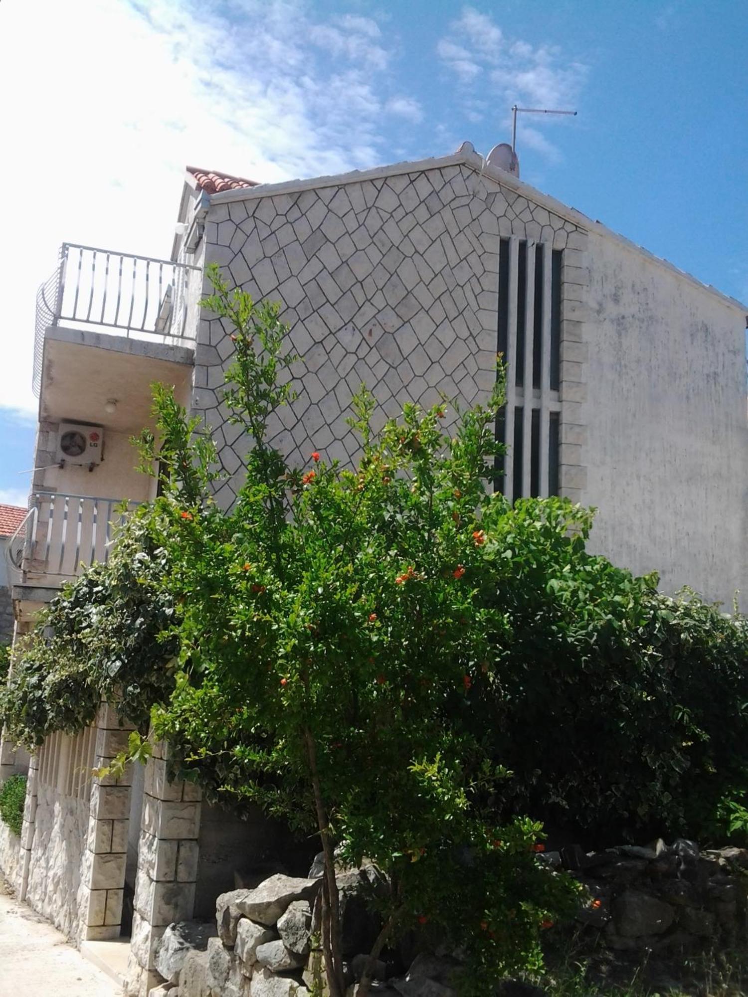 Apartments Vini And Ivana Sućuraj Habitación foto