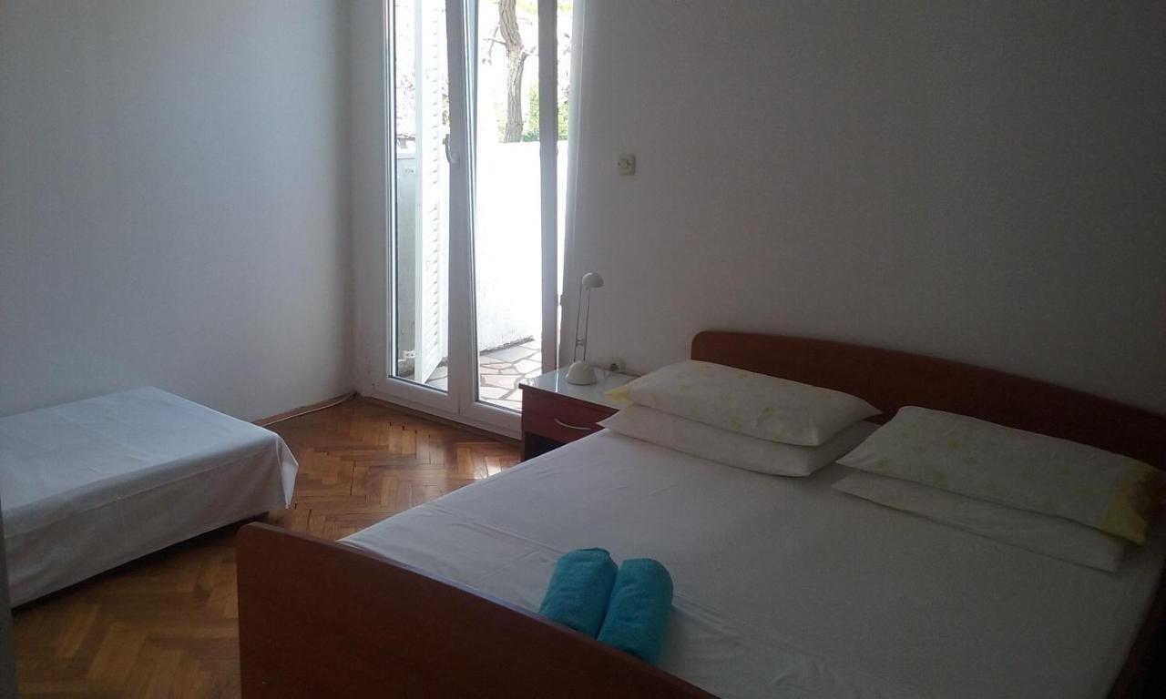Apartments Vini And Ivana Sućuraj Habitación foto